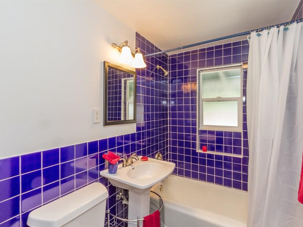 2827 W Everett Ave - Photo 10