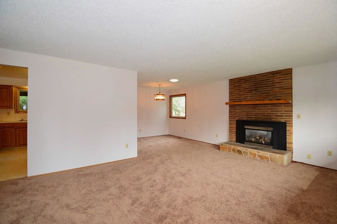 2820 S Avalon - Photo 4