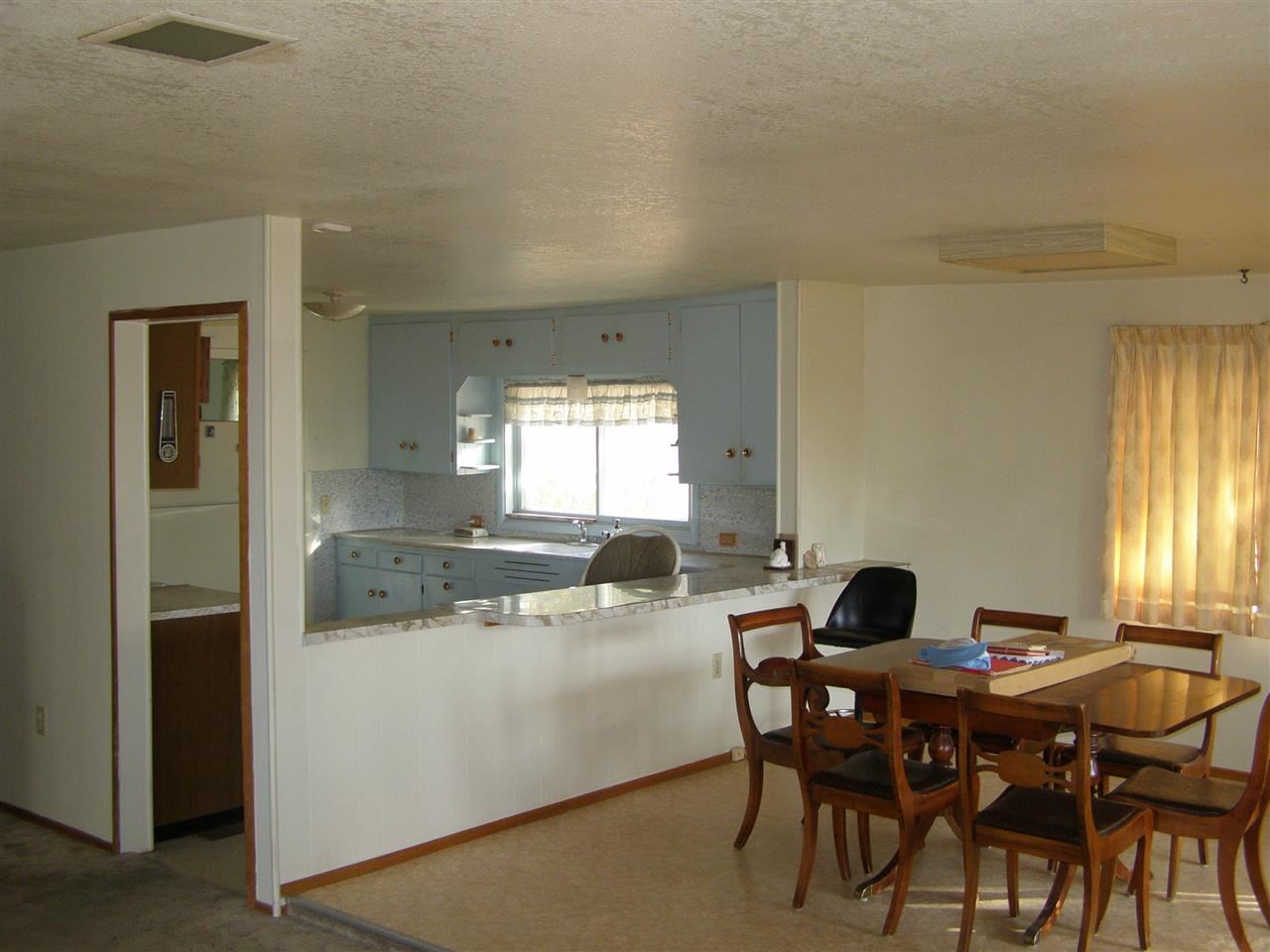 4908 N Custer St - Photo 5