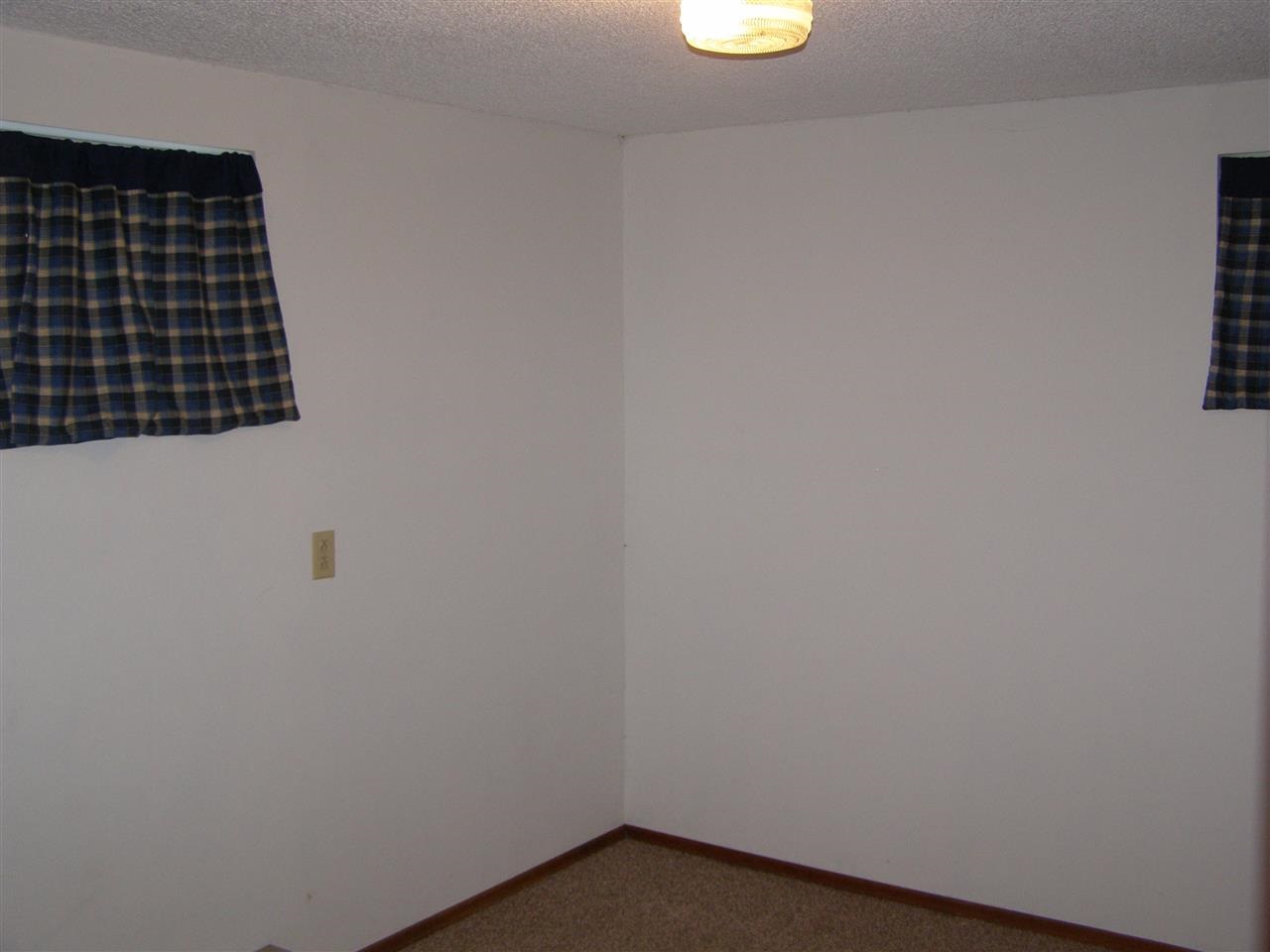 4908 N Custer St - Photo 10
