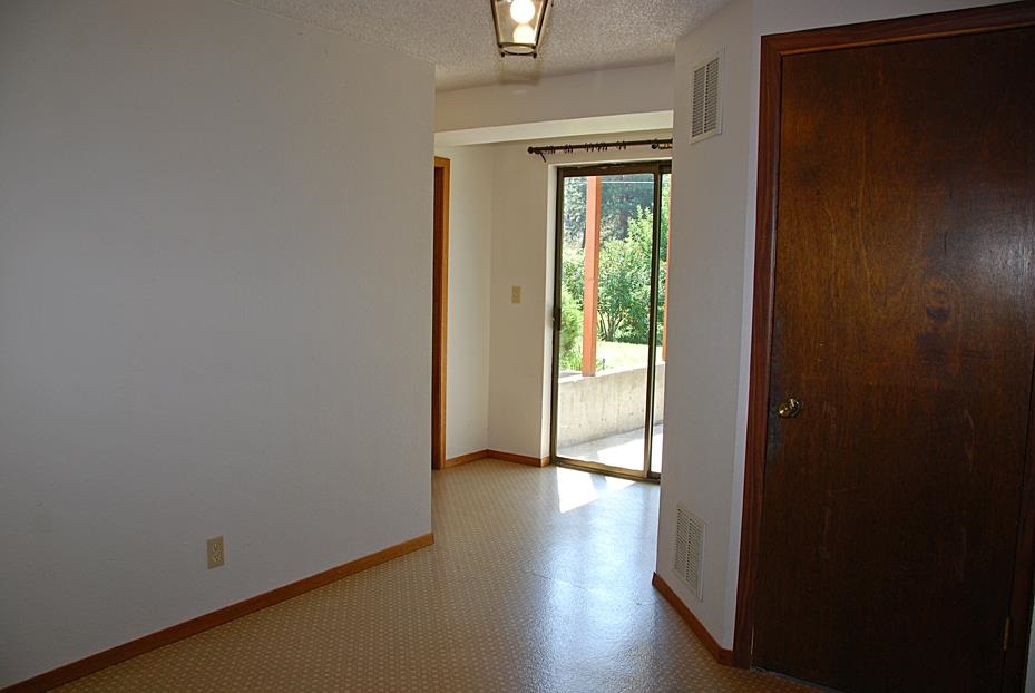 6524 E 11th Ave - Photo 12