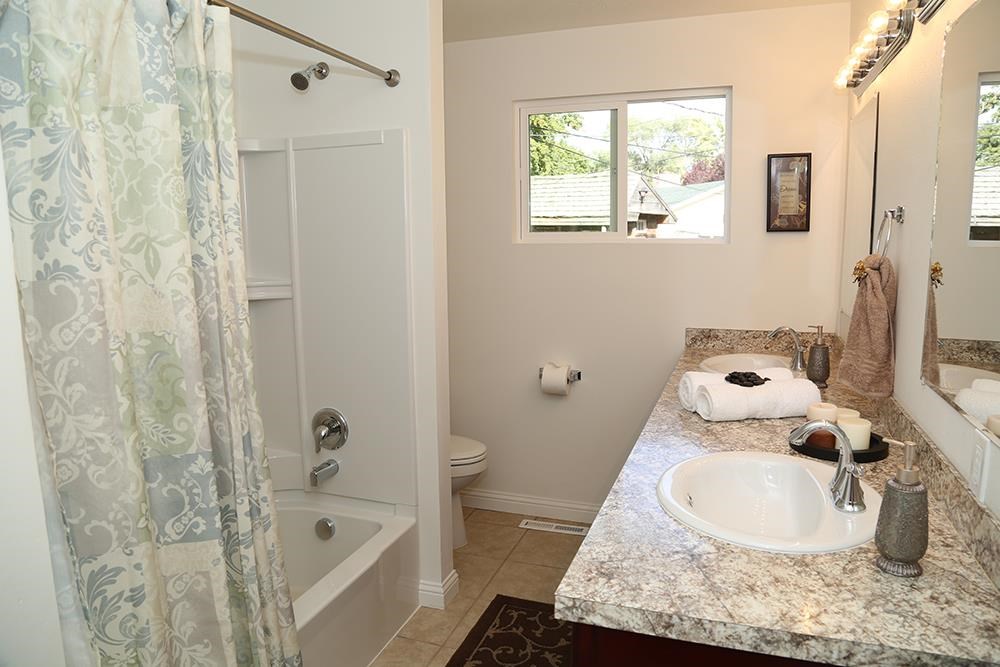 904 N St Charles - Photo 11