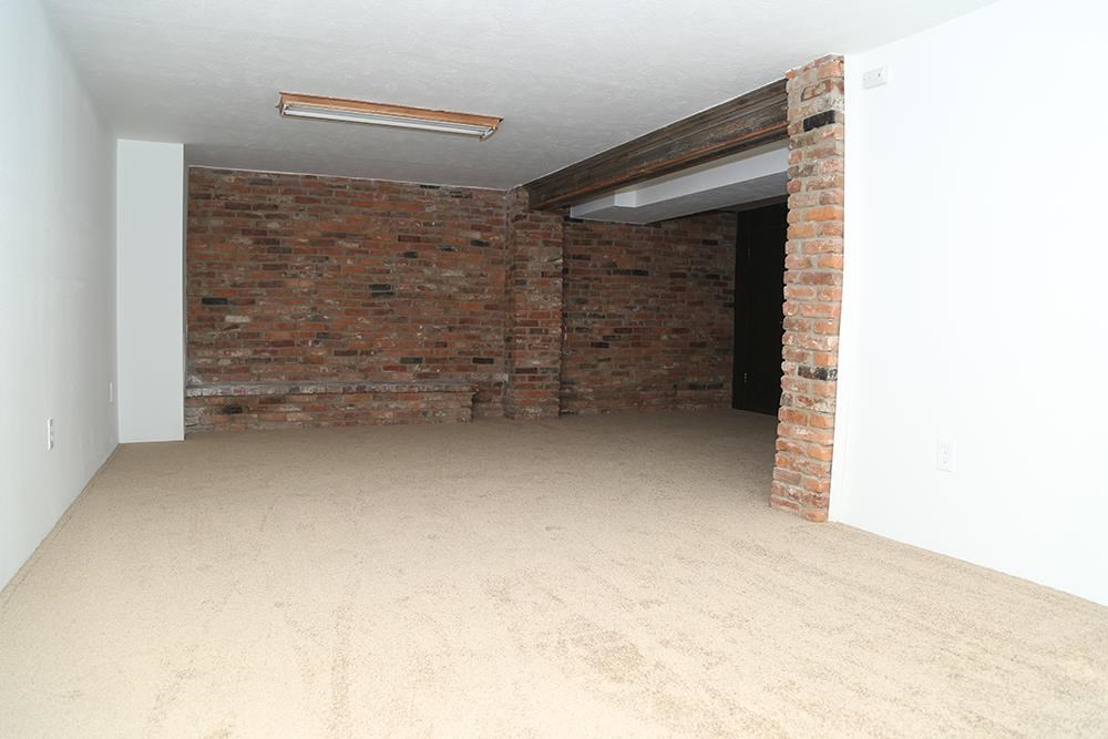 904 N St Charles - Photo 13