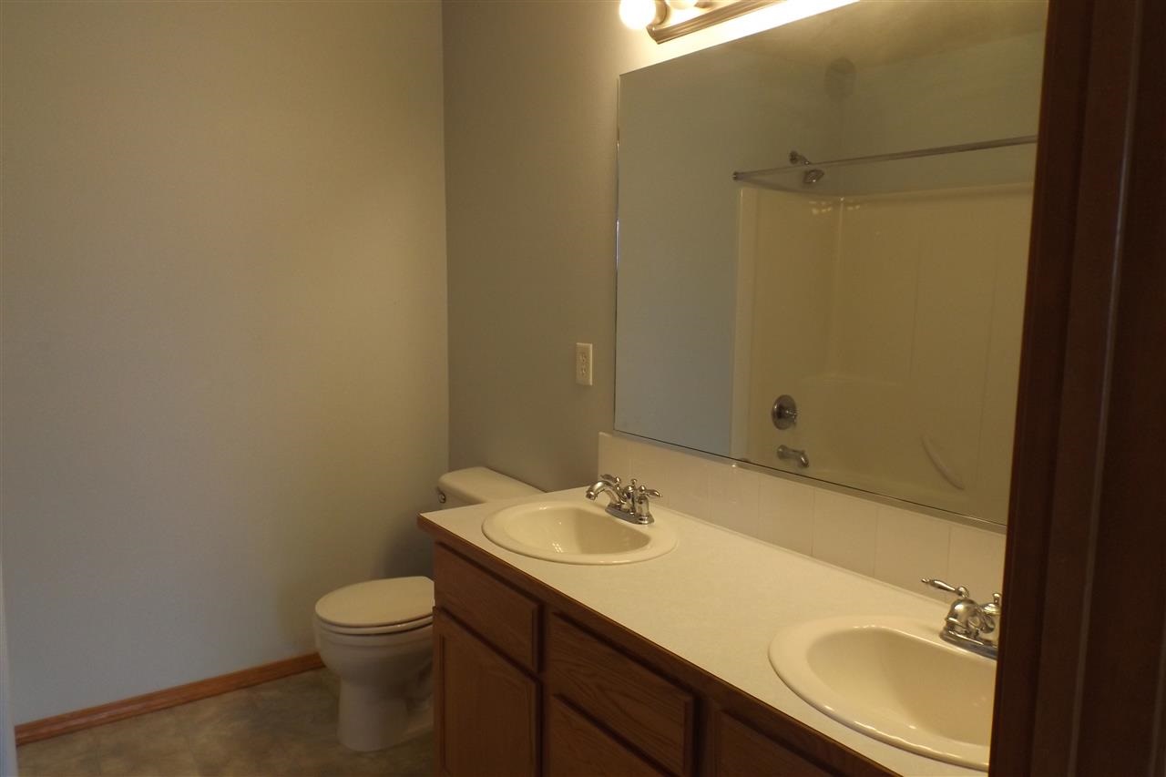1710 W Pleasant Ln - Photo 11