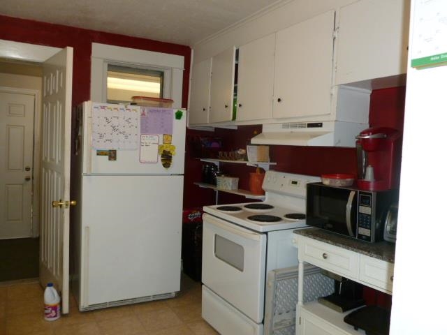 203 E LADD  ST. - Photo 5