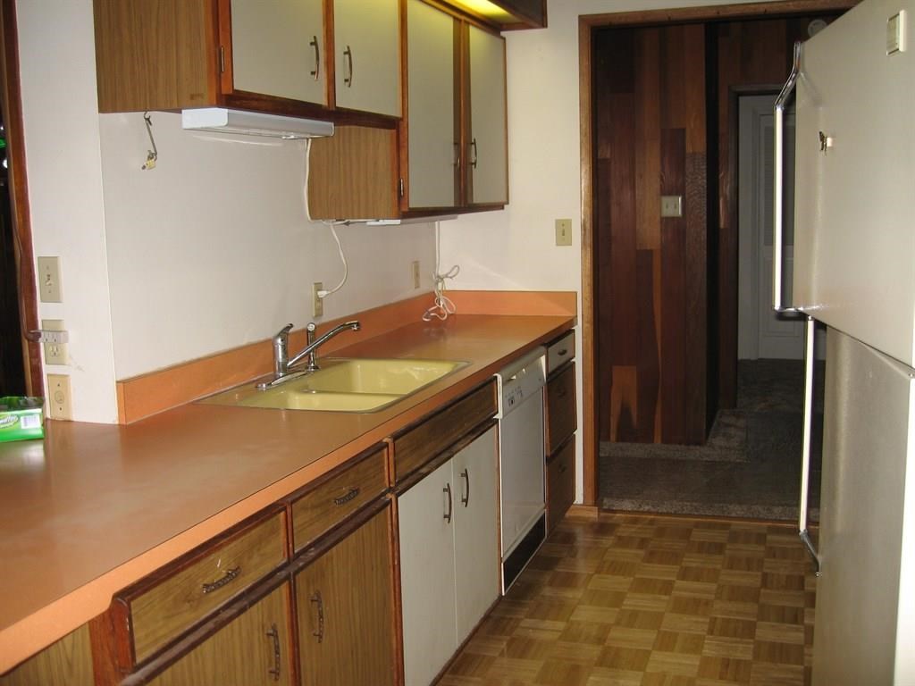 4221 N Ella Rd - Photo 3
