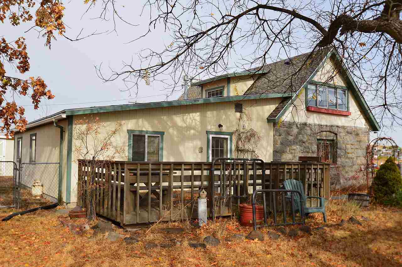 821 N Lefevre - Photo 18