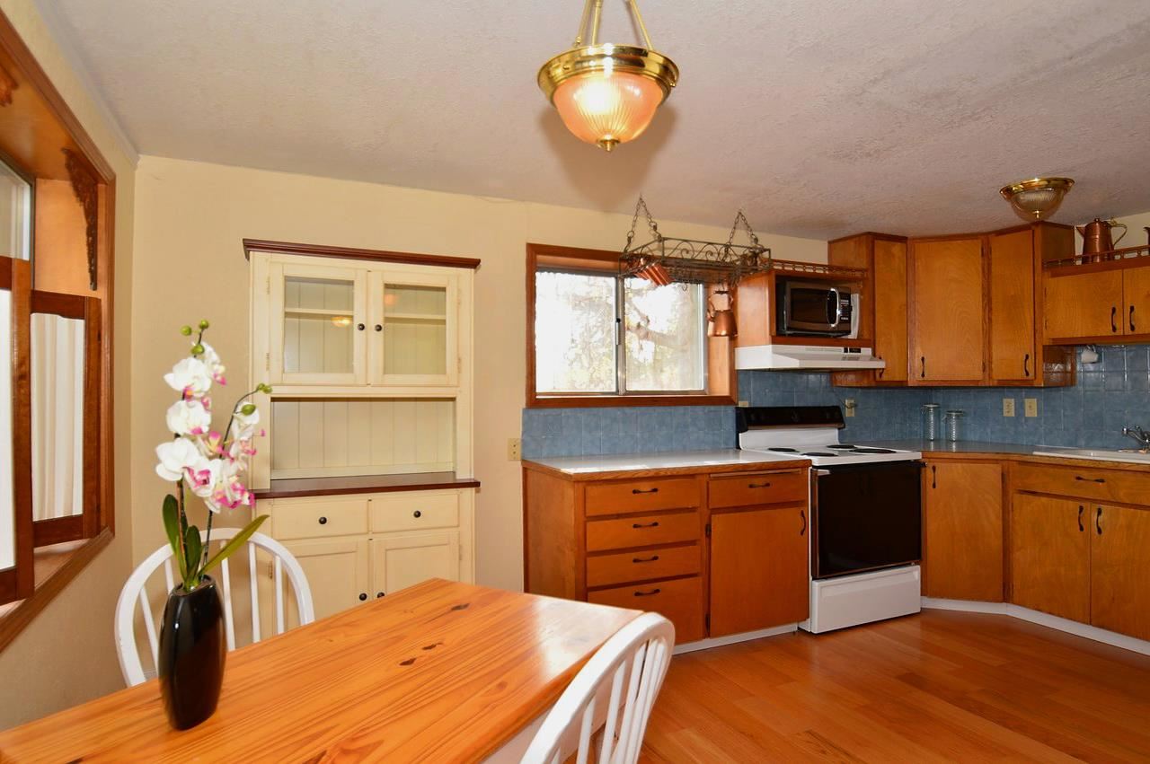 821 N Lefevre - Photo 5