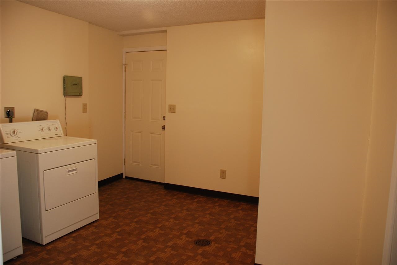 7621 N Standard - Photo 18