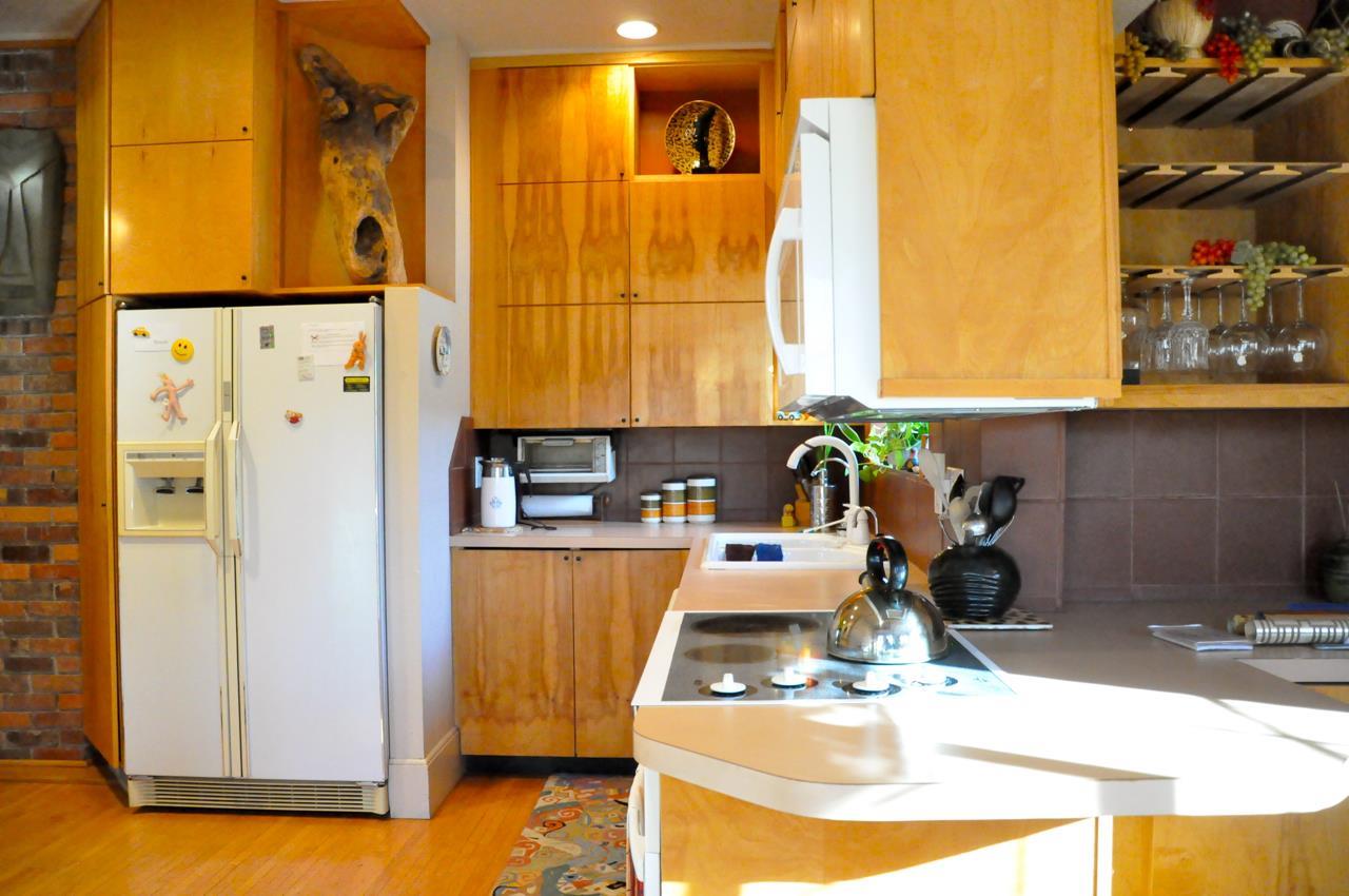 1607 W Knox Ave - Photo 3