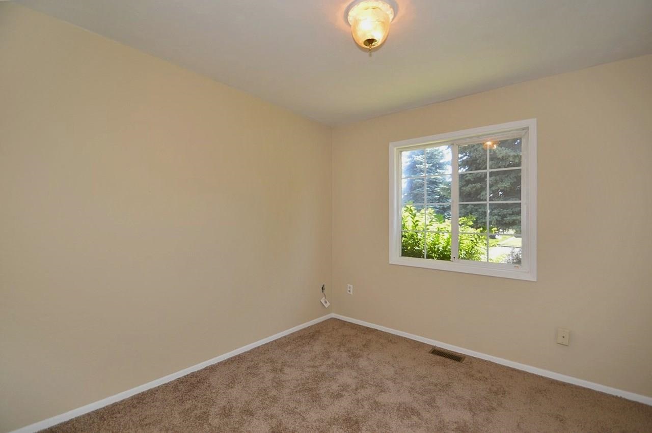 621 E Sumter Way - Photo 12