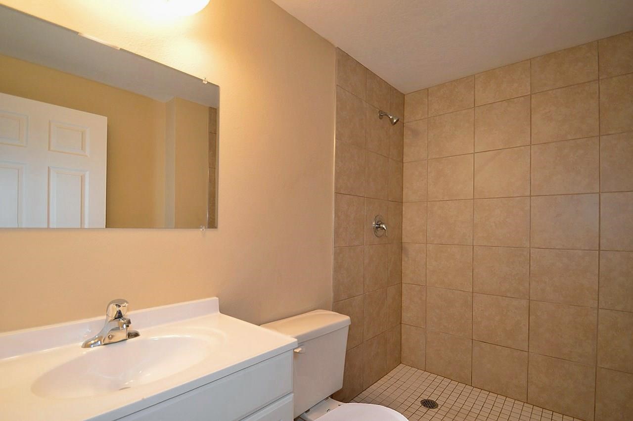 621 E Sumter Way - Photo 15