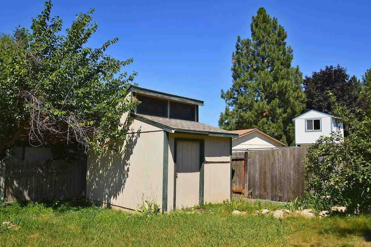 621 E Sumter Way - Photo 18