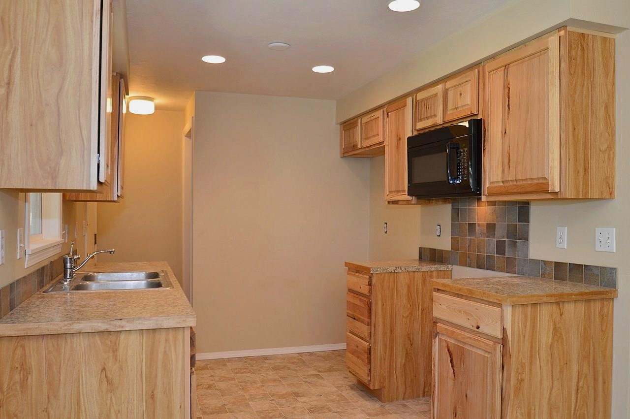 621 E Sumter Way - Photo 5