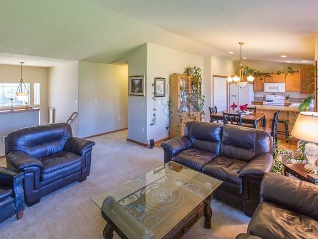 708 E Bonnie Lynn Ln - Photo 5