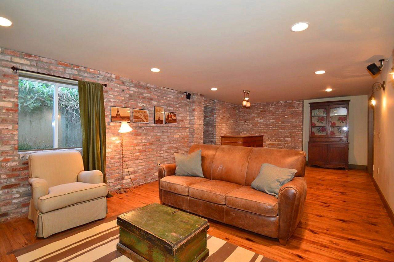 9410 E Greenleaf Dr - Photo 10