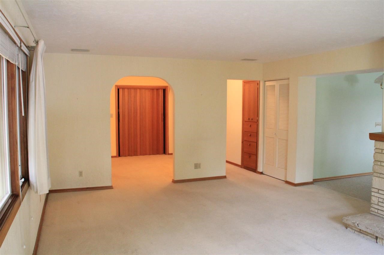 1308 E 40th Ave - Photo 4