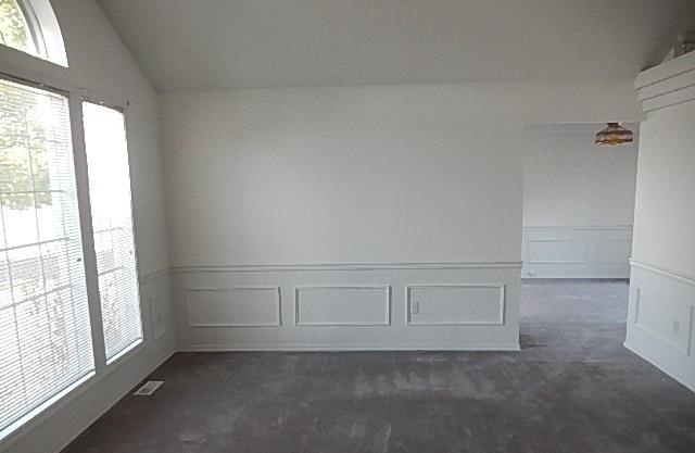 1701 S Timberlane Dr - Photo 13