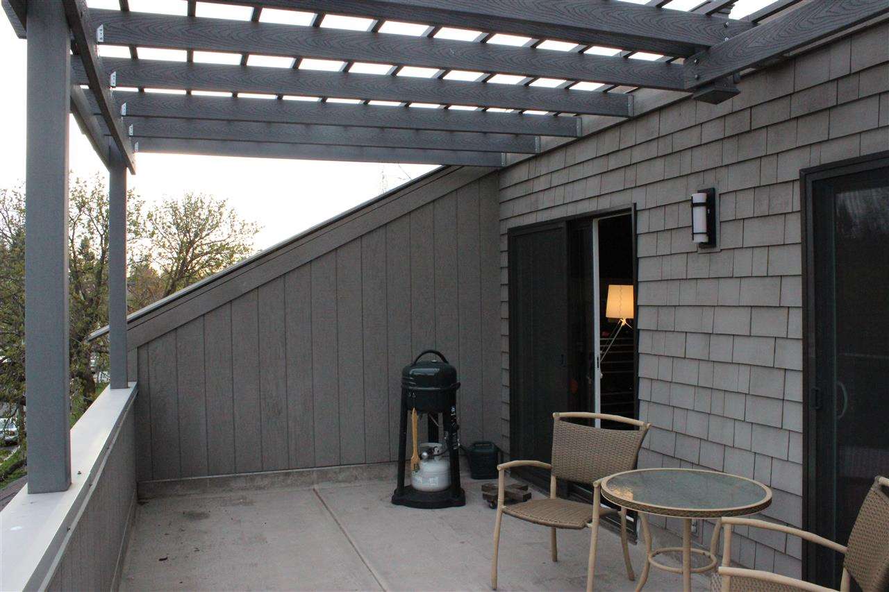 1724 W RIVERSIDE Ave - Photo 18