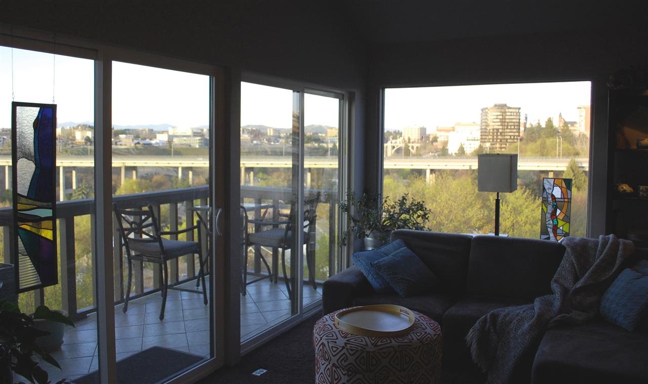 1724 W RIVERSIDE Ave - Photo 3