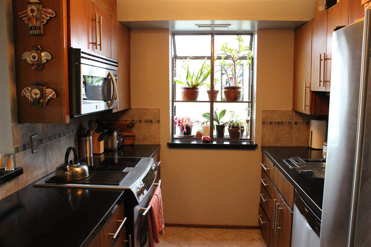 1724 W RIVERSIDE Ave - Photo 7
