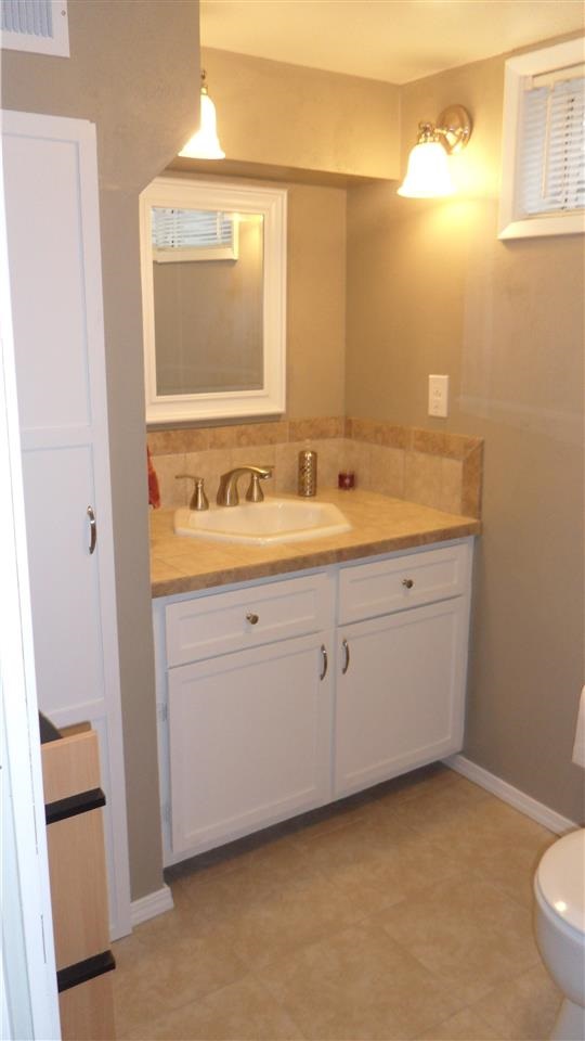 2220 W Holyoke Ave - Photo 17