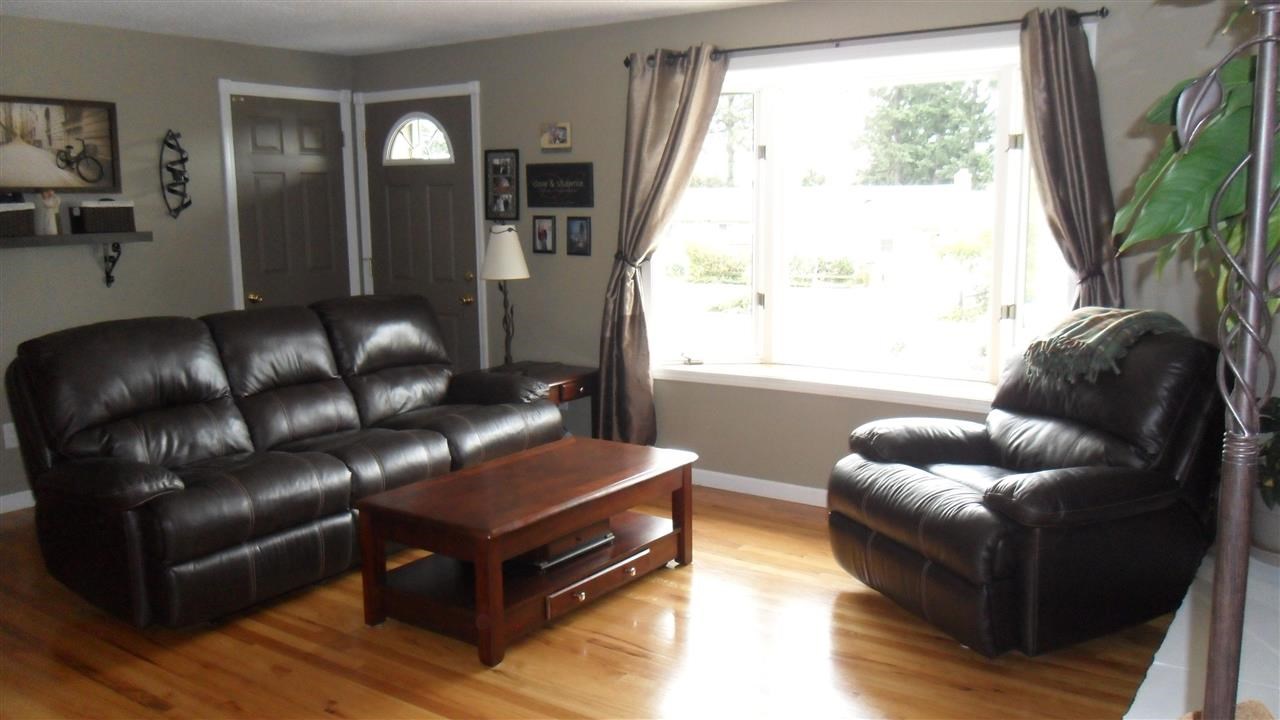 2220 W Holyoke Ave - Photo 4