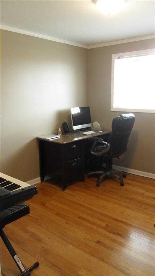 2220 W Holyoke Ave - Photo 9