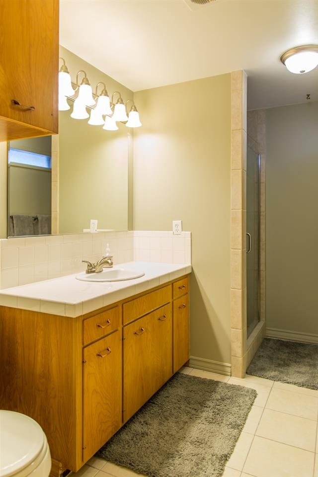 2510 E 38th Ave - Photo 12