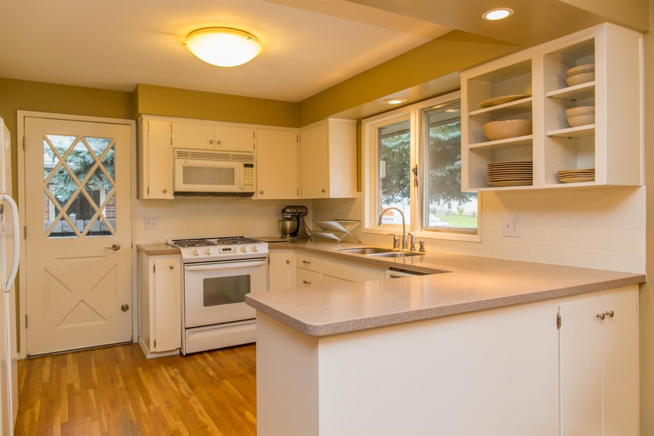 2510 E 38th Ave - Photo 4