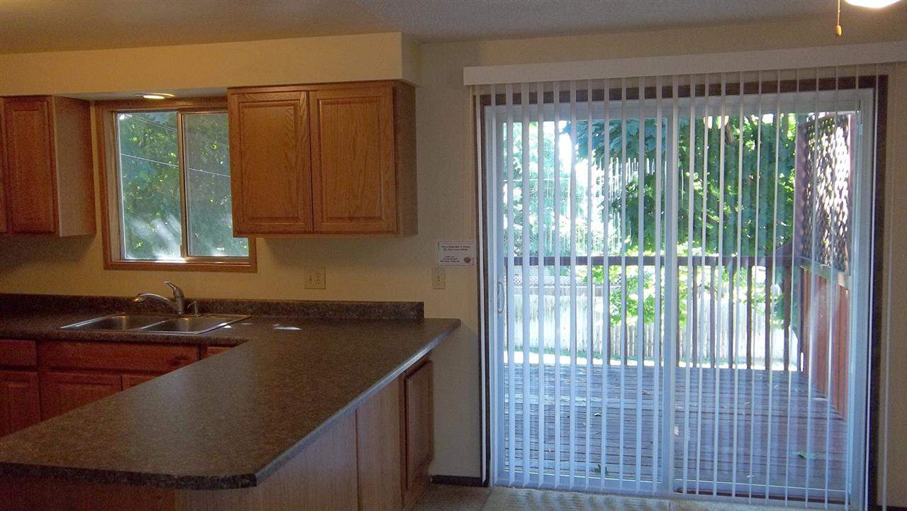 3428 E 34th Ave - Photo 7