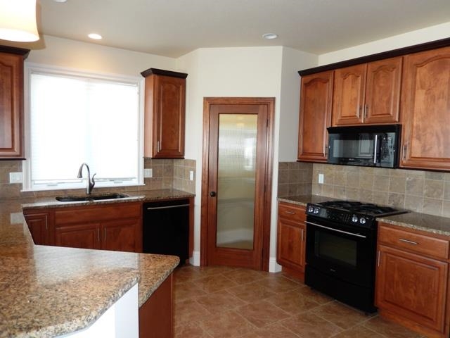 21925 E Mullan Ln - Photo 4
