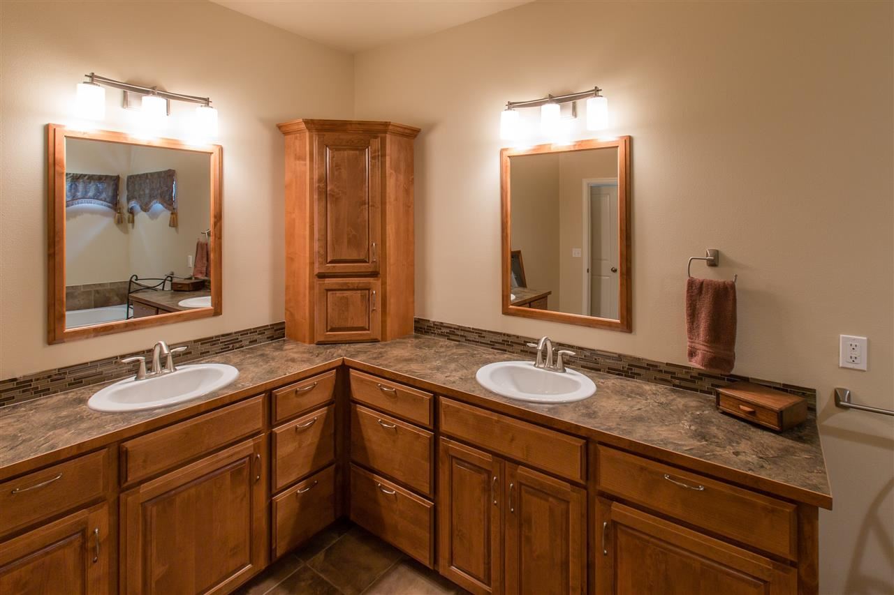13814 E 22ND - Photo 11