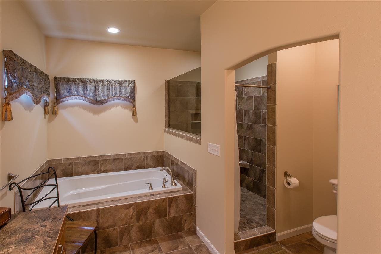 13814 E 22ND - Photo 12