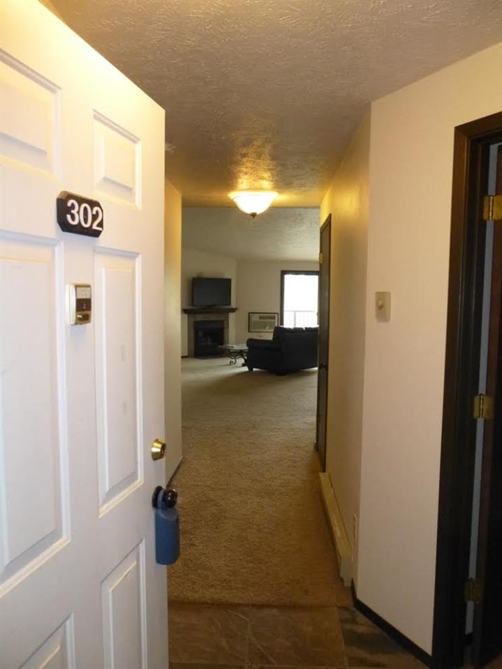 162 S Coeur D'Alene St - Photo 3