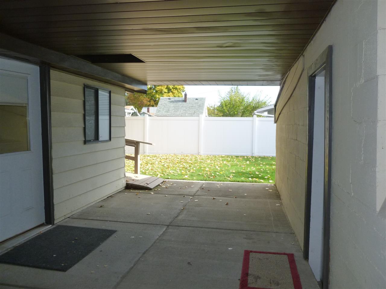 804 E CROWN Ave - Photo 19