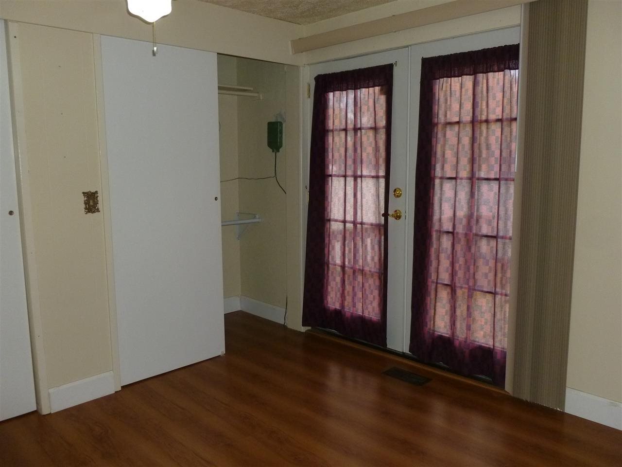 804 E CROWN Ave - Photo 7