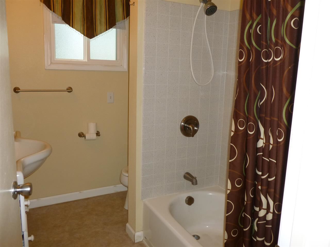 804 E CROWN Ave - Photo 8