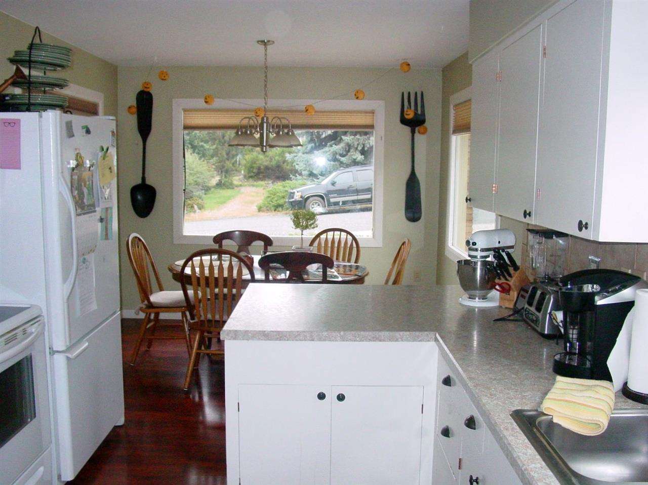 888 E 2nd Ave - Photo 10