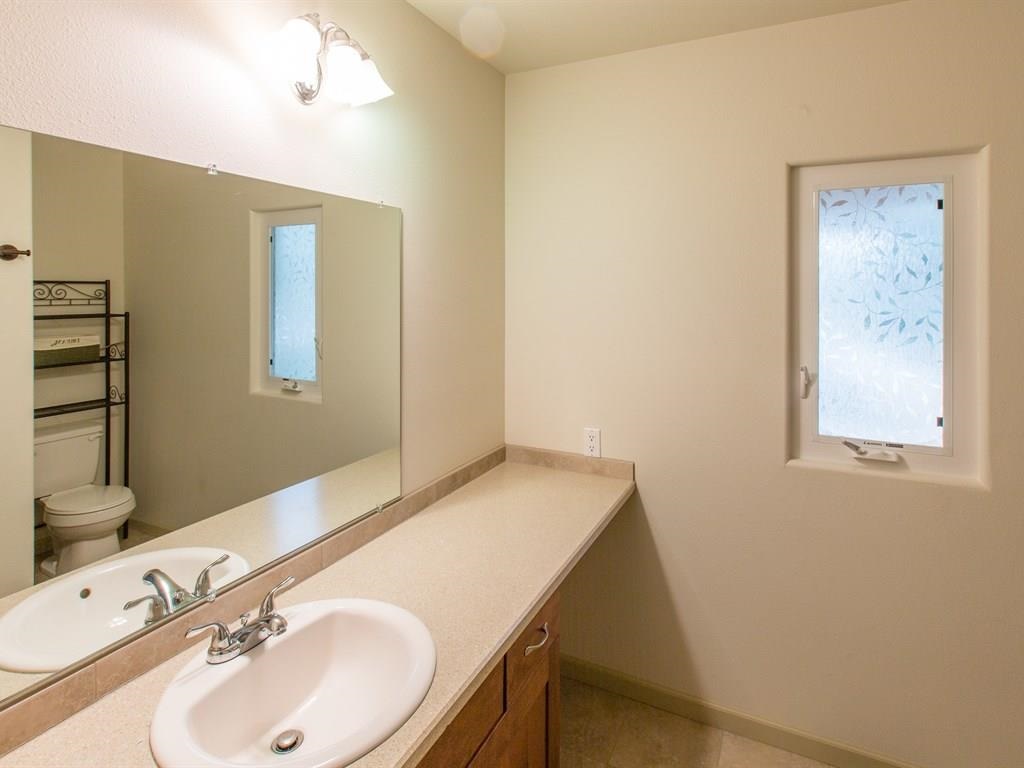 6916 E 11th Ave - Photo 10