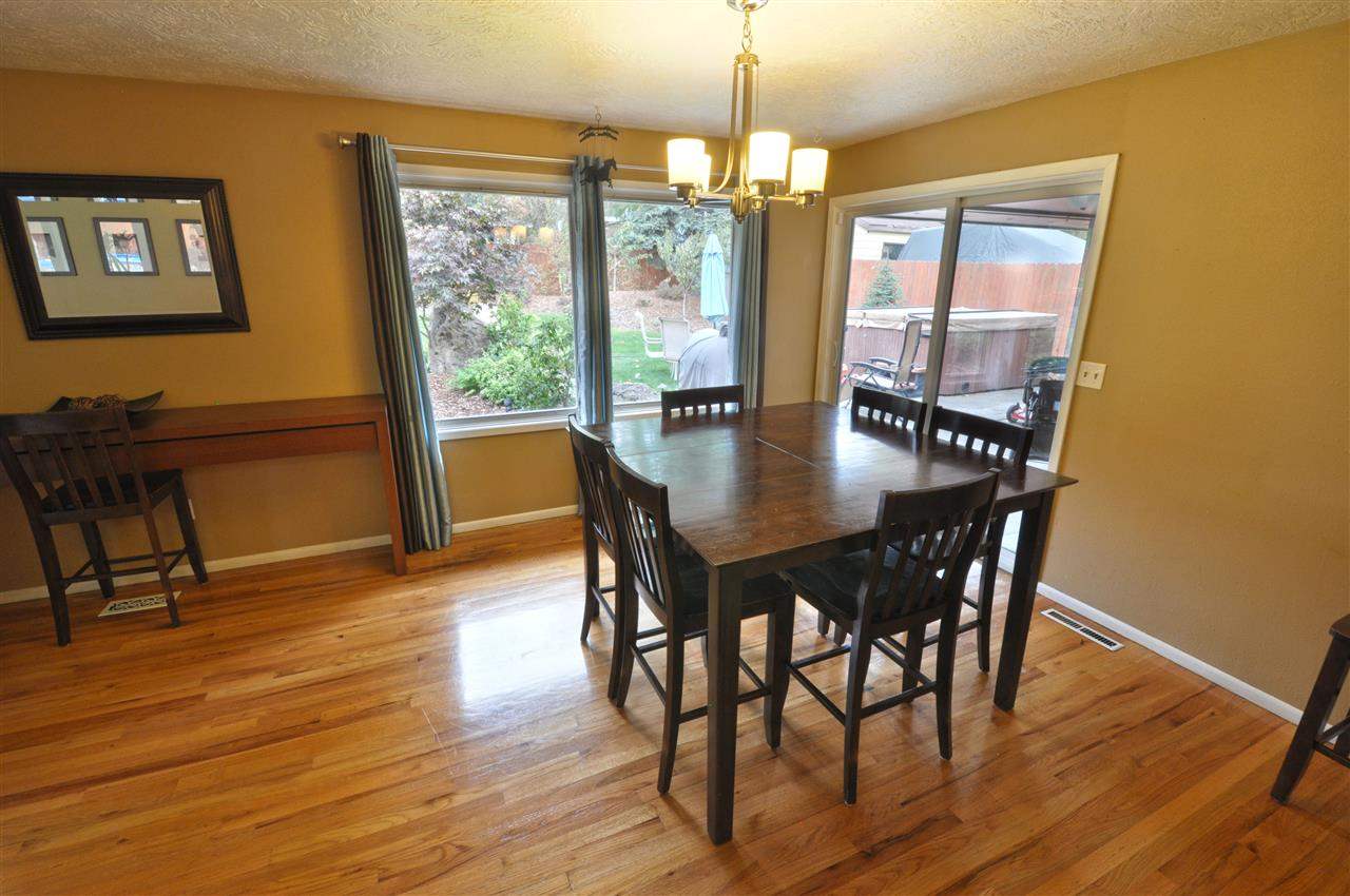 10713 E 22nd Ave - Photo 4