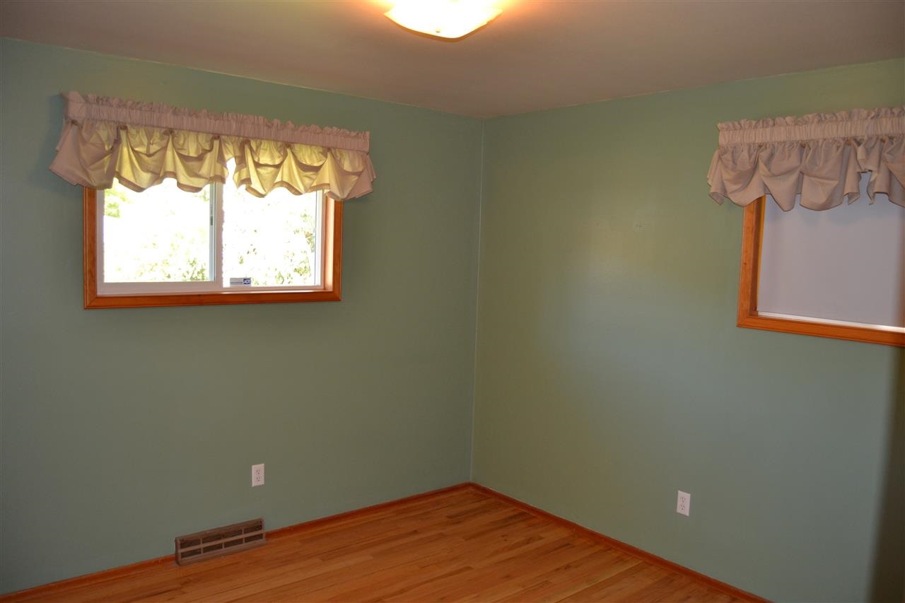 8023 N Fox Point Dr - Photo 11