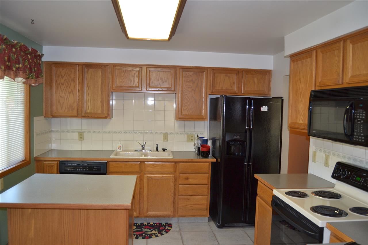 8023 N Fox Point Dr - Photo 8