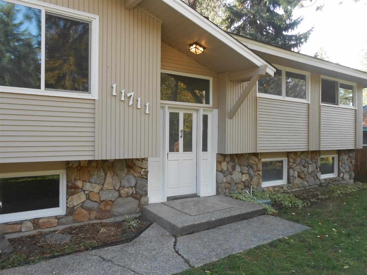 11711 N hemlock - Photo 2