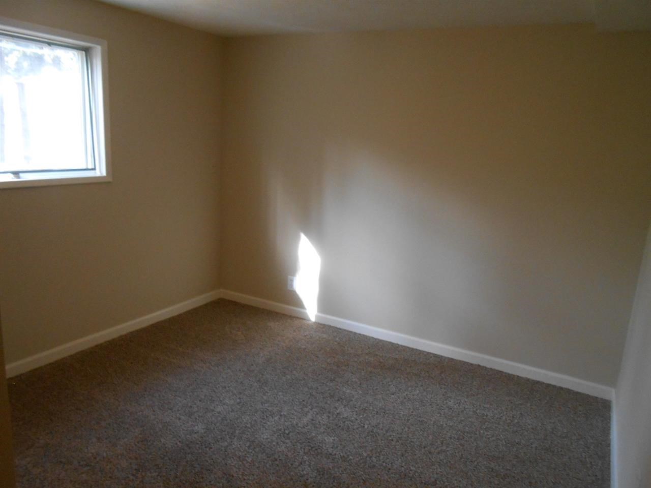 11711 N hemlock - Photo 13