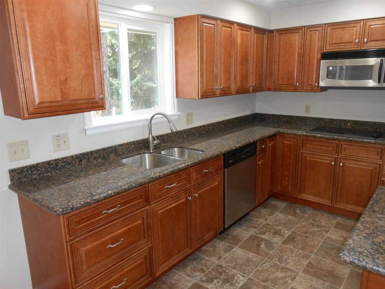 11711 N hemlock - Photo 6