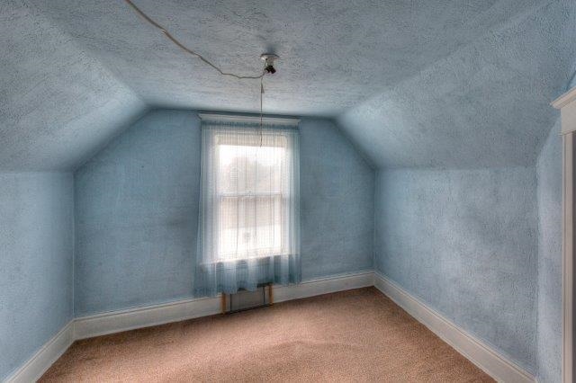 1107 W Grace Ave - Photo 15