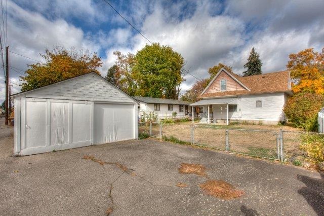 1107 W Grace Ave - Photo 3