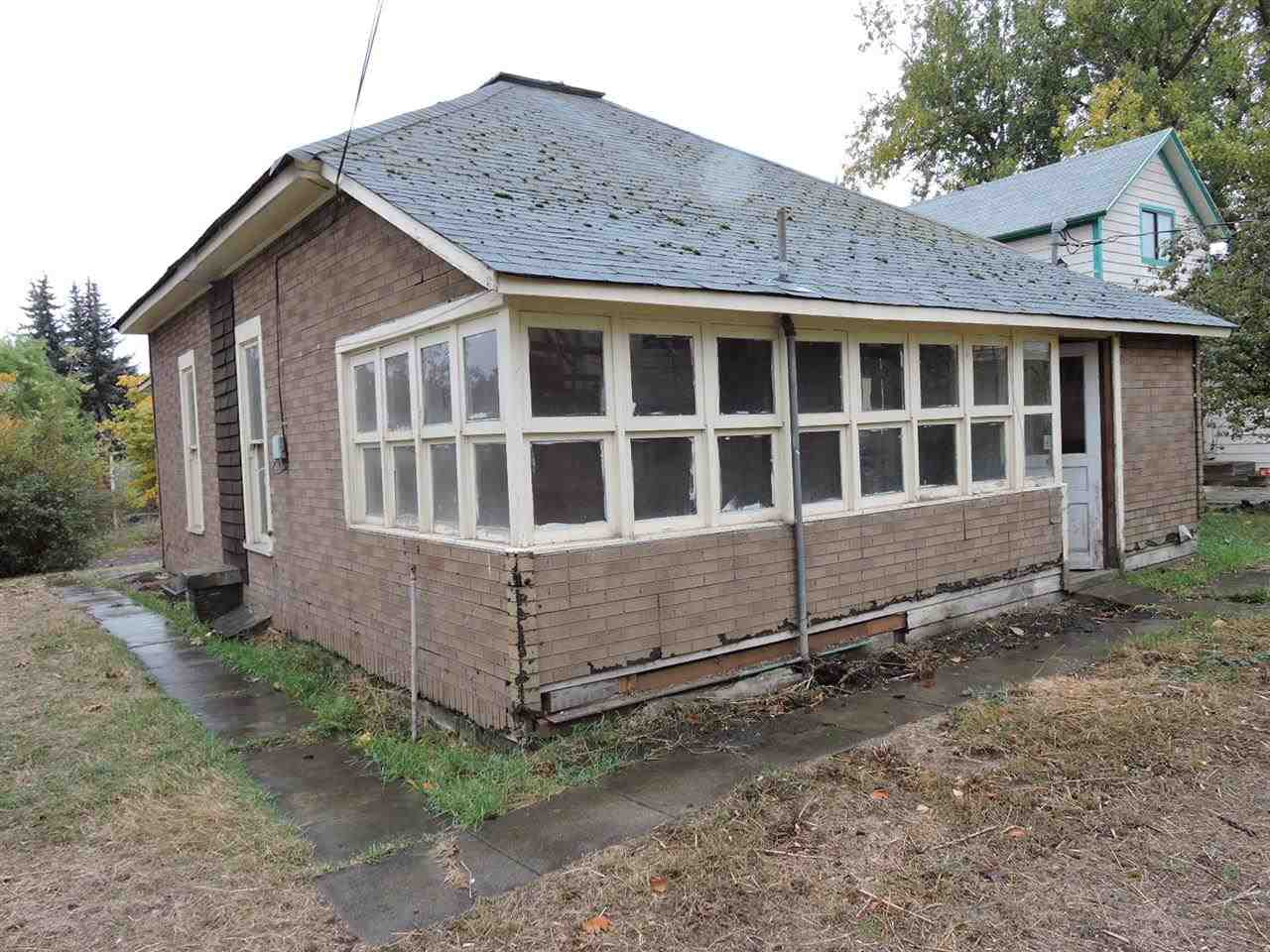 804 Logan St - Photo 16
