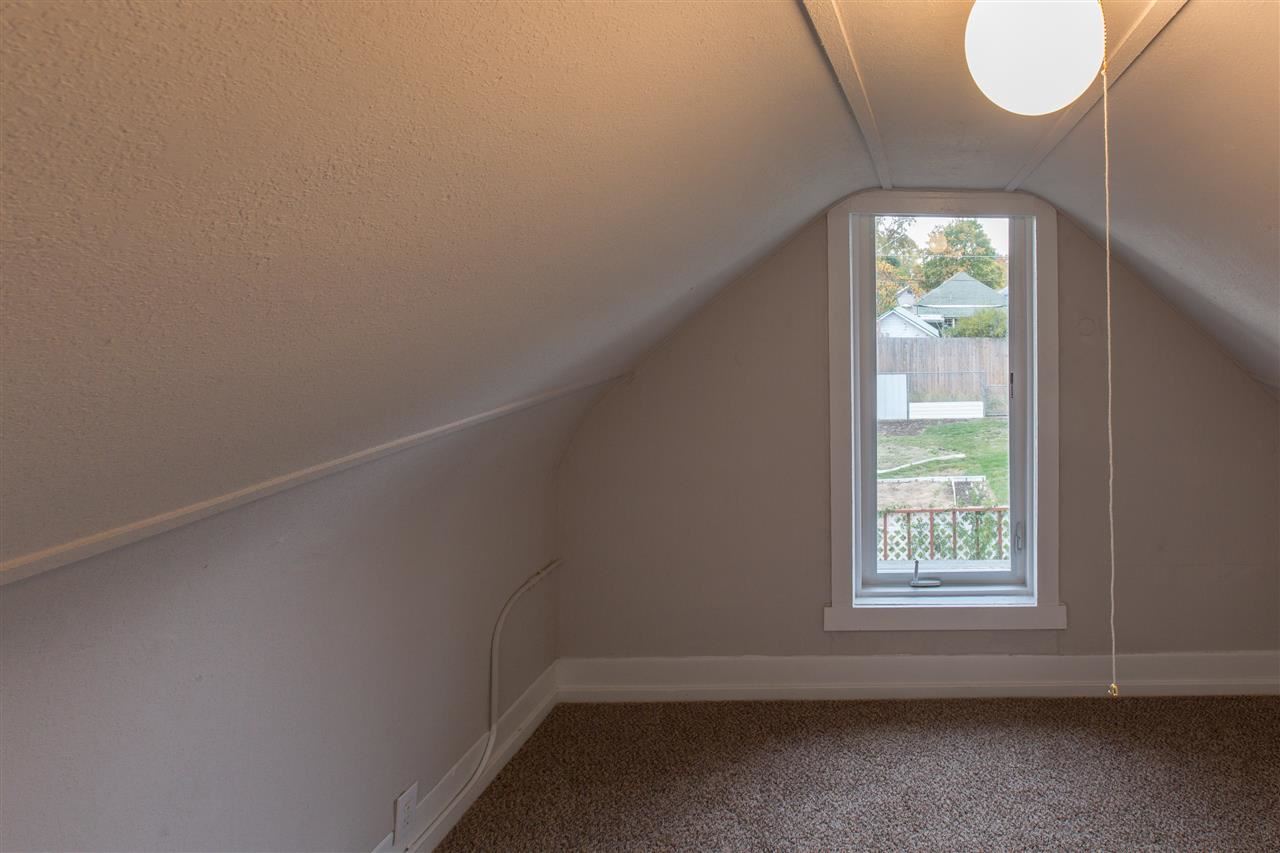 2410 E Sanson - Photo 17